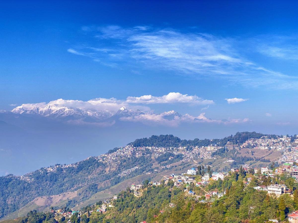 Lotus Homestay Darjeeling  Bagian luar foto