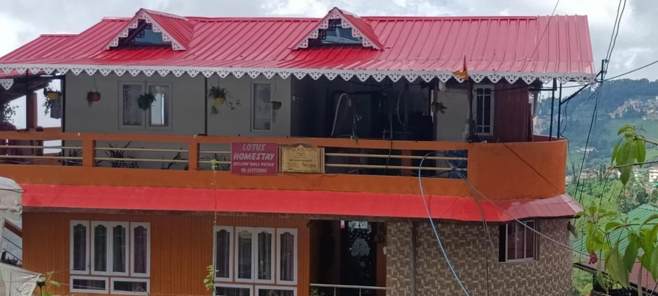 Lotus Homestay Darjeeling  Bagian luar foto