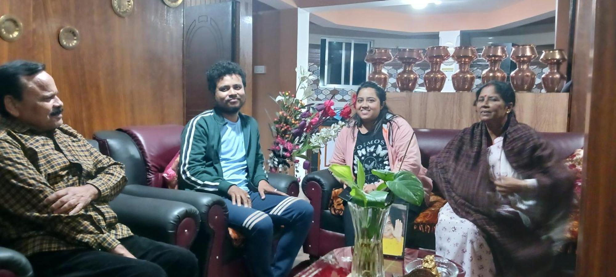 Lotus Homestay Darjeeling  Bagian luar foto